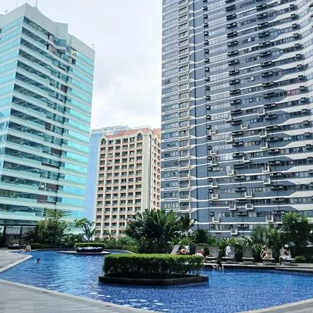 Staycation Near Makati & Ayala Malls